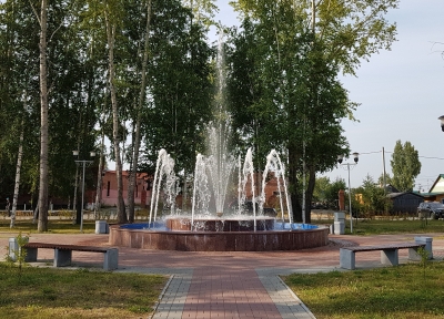 фонтан в парке Победы. пгт. Междуреченский
